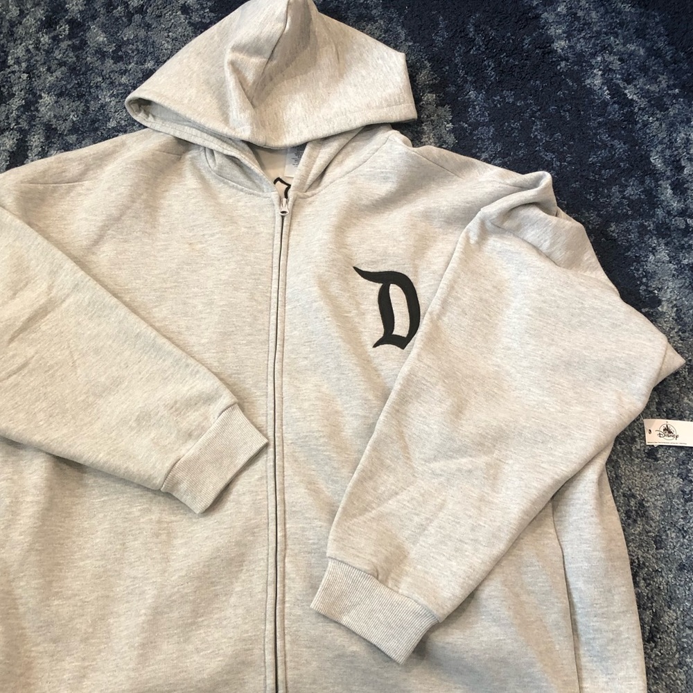 Disneyland hoodie never worn NWT